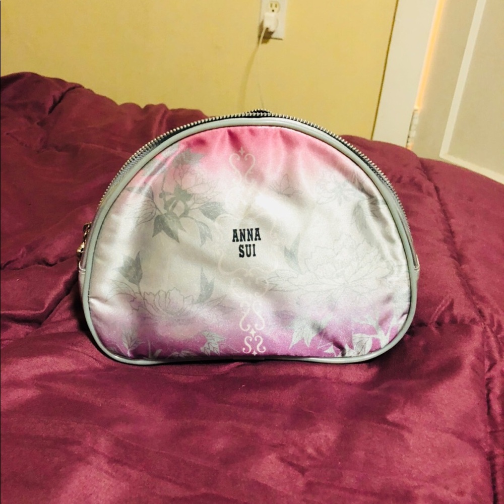 COPY - Anna Sui Cosmetic Pouch